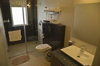 Fabhotel Phase 4 Galleria Gurgaon