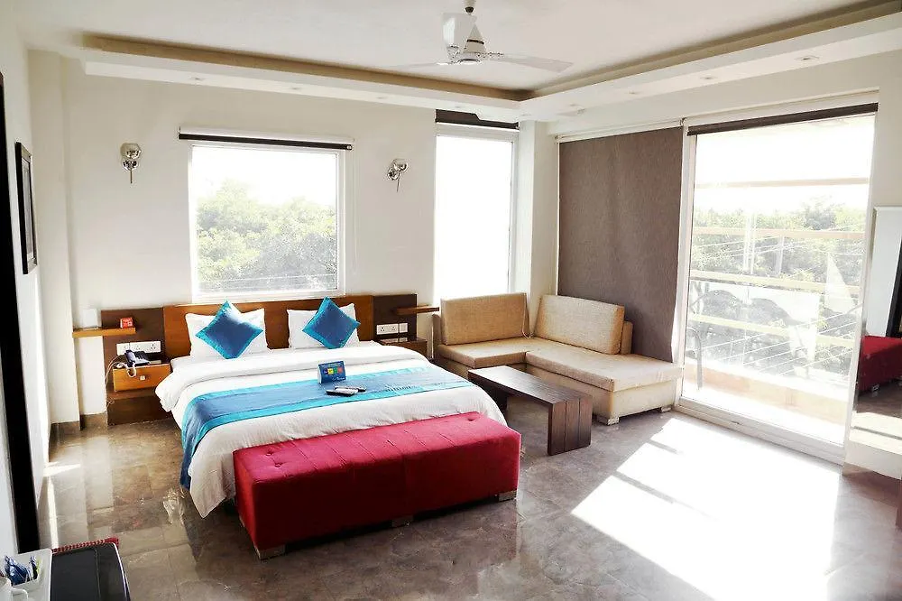 호텔 Fabhotel Phase 4 Galleria 구르가온